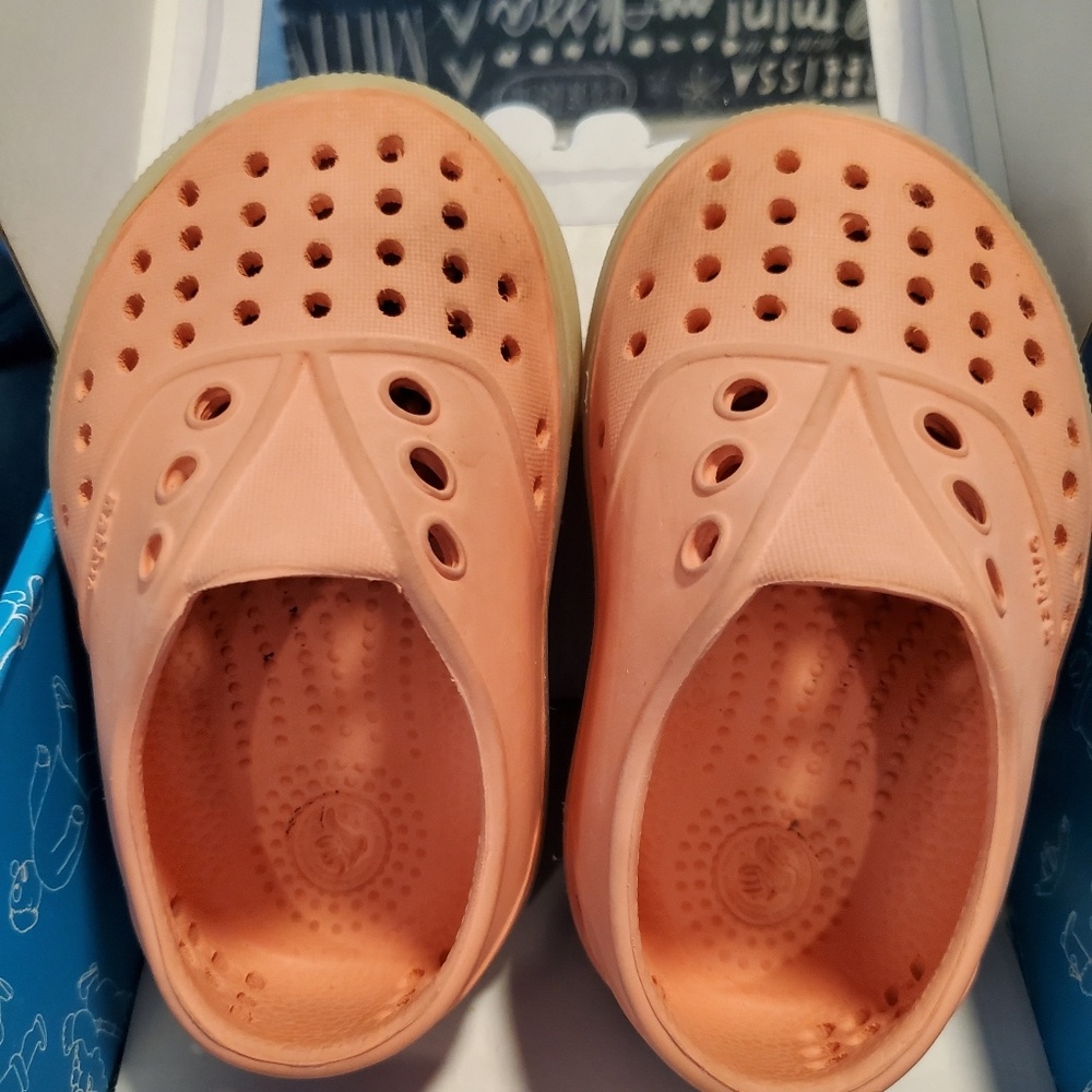 Native Miller Shoes - Used